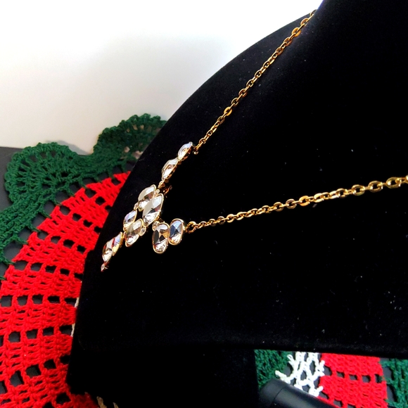 Swarovski sparkling fantasy necklace - Picture 5 of 8